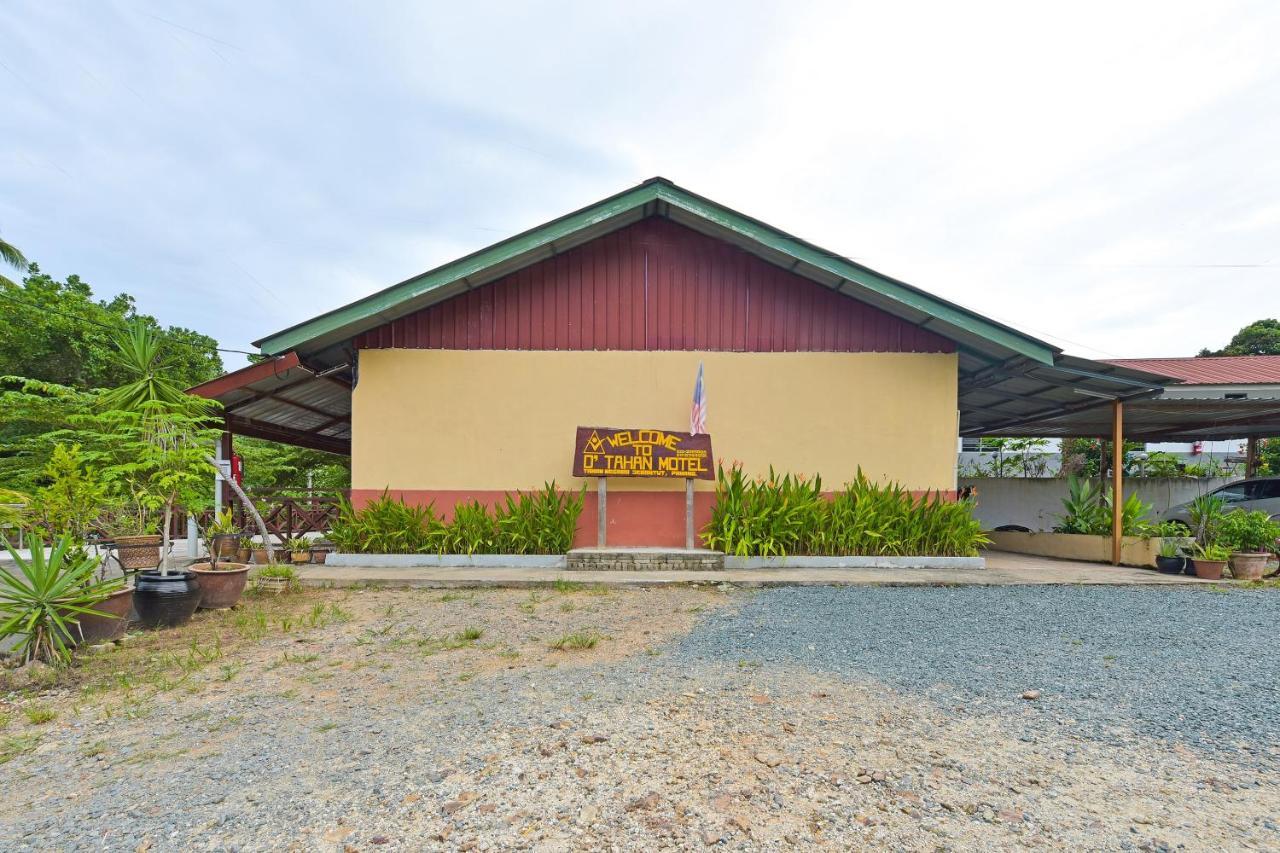 OYO 90618 D'tahan Motel Taman Negara Kuala Tahan Exterior foto