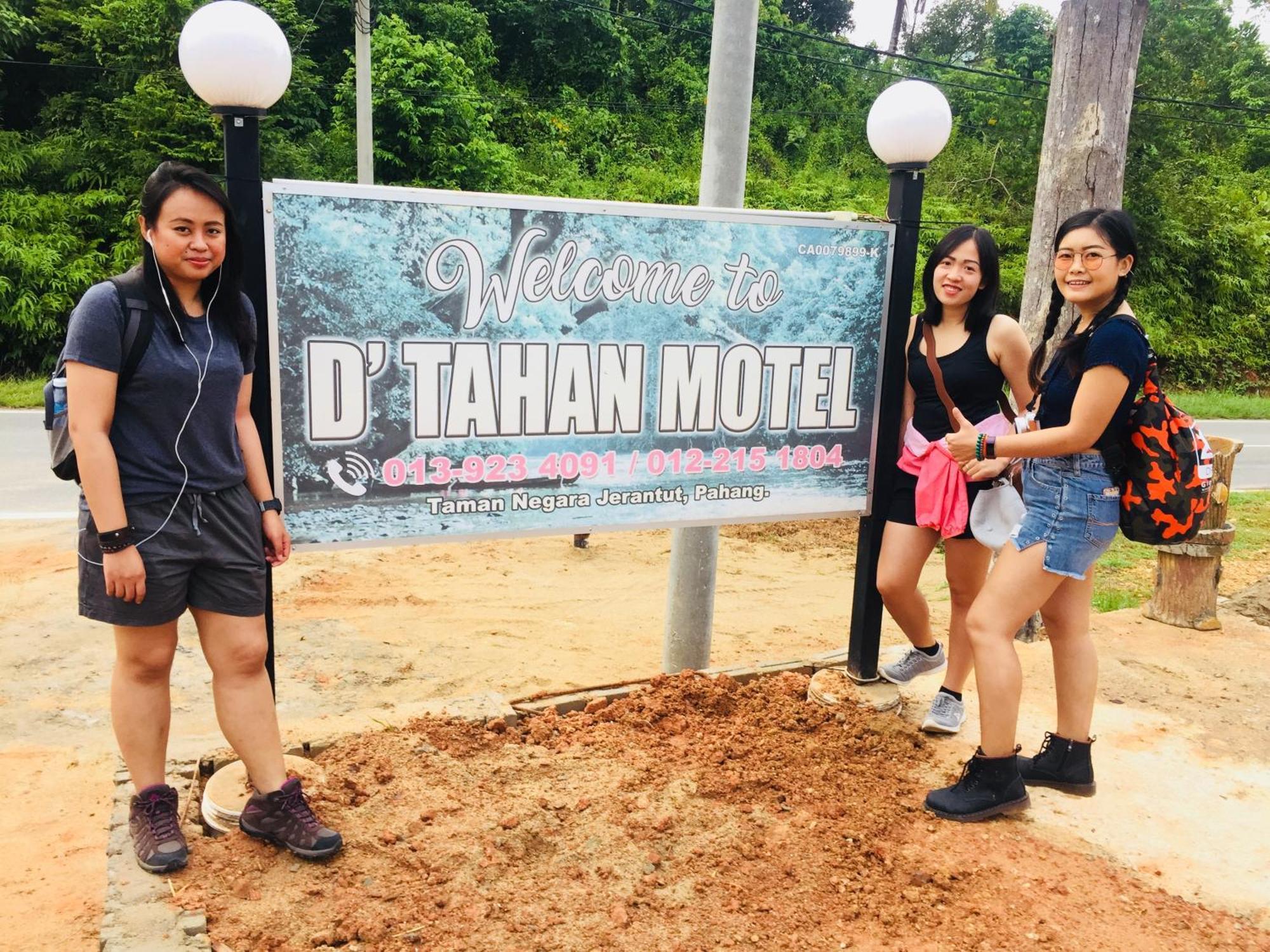 OYO 90618 D'tahan Motel Taman Negara Kuala Tahan Exterior foto