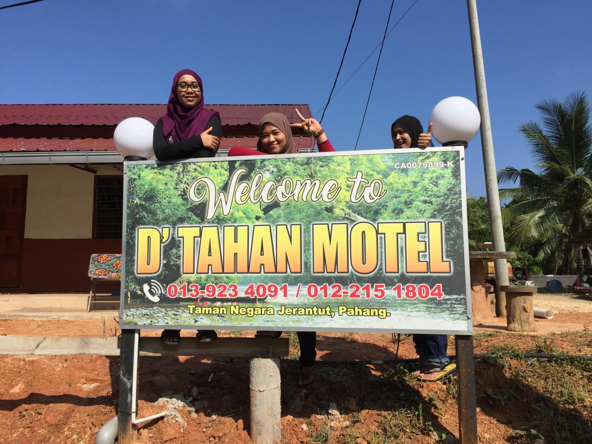 OYO 90618 D'tahan Motel Taman Negara Kuala Tahan Exterior foto